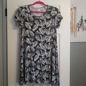 Palm t-shirt Dress